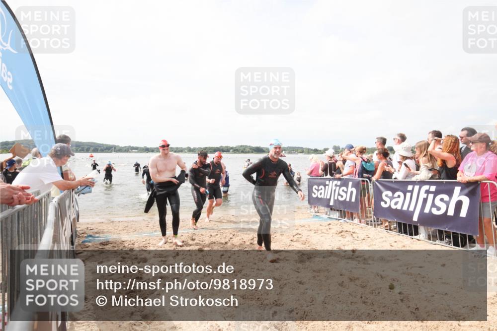 21.06.2026 - Viking Triathlon Michael Strokosch http://msf.ph/oto/9818973 21.06.2026 10:34:12 Schwimmen 102, 154, 221, 343, 432, 660, 664 meine-sportfotos.de