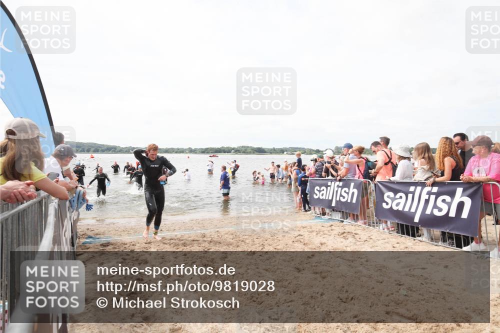 21.06.2026 - Viking Triathlon Michael Strokosch http://msf.ph/oto/9819028 21.06.2026 10:36:25 Schwimmen 113, 205, 323, 556, 560, 656 meine-sportfotos.de