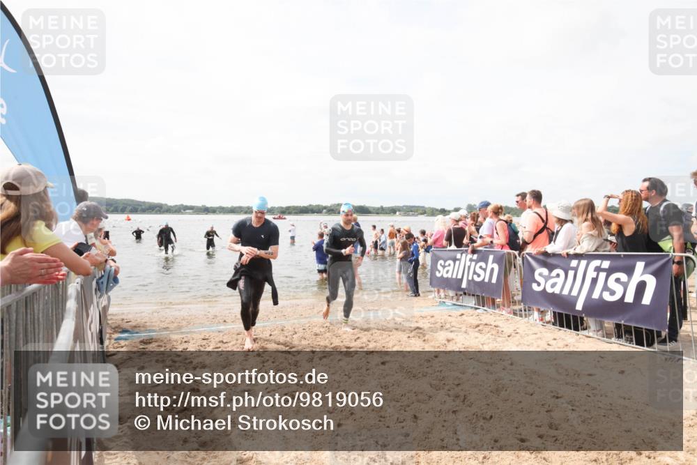 21.06.2026 - Viking Triathlon Michael Strokosch http://msf.ph/oto/9819056 21.06.2026 10:37:16 Schwimmen 84, 142, 553 meine-sportfotos.de