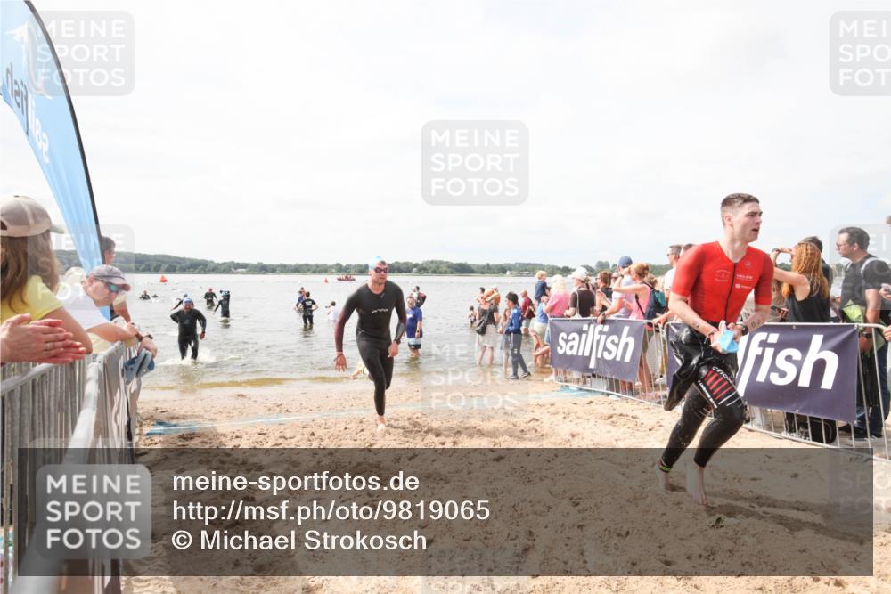 21.06.2026 - Viking Triathlon Michael Strokosch http://msf.ph/oto/9819065 21.06.2026 10:37:42 Schwimmen 111, 239, 450, 513, 545 meine-sportfotos.de