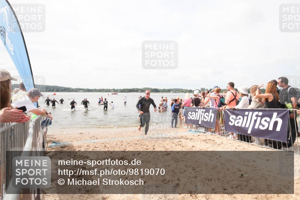 21.06.2026 - Viking Triathlon Michael Strokosch http://msf.ph/oto/9819070 21.06.2026 10:37:56 Schwimmen 197, 243, 467, 633 meine-sportfotos.de