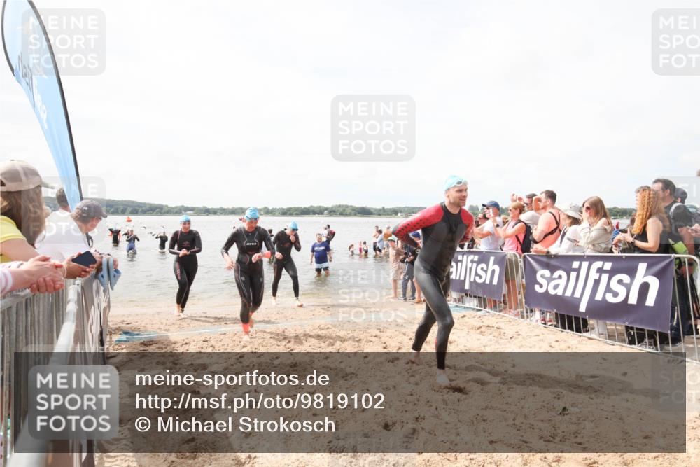 21.06.2026 - Viking Triathlon Michael Strokosch http://msf.ph/oto/9819102 21.06.2026 10:39:23 Schwimmen 152, 214, 232, 328, 340, 457 meine-sportfotos.de