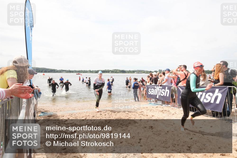 21.06.2026 - Viking Triathlon Michael Strokosch http://msf.ph/oto/9819144 21.06.2026 10:40:45 Schwimmen 227, 330, 355, 387, 456, 461, 616 meine-sportfotos.de