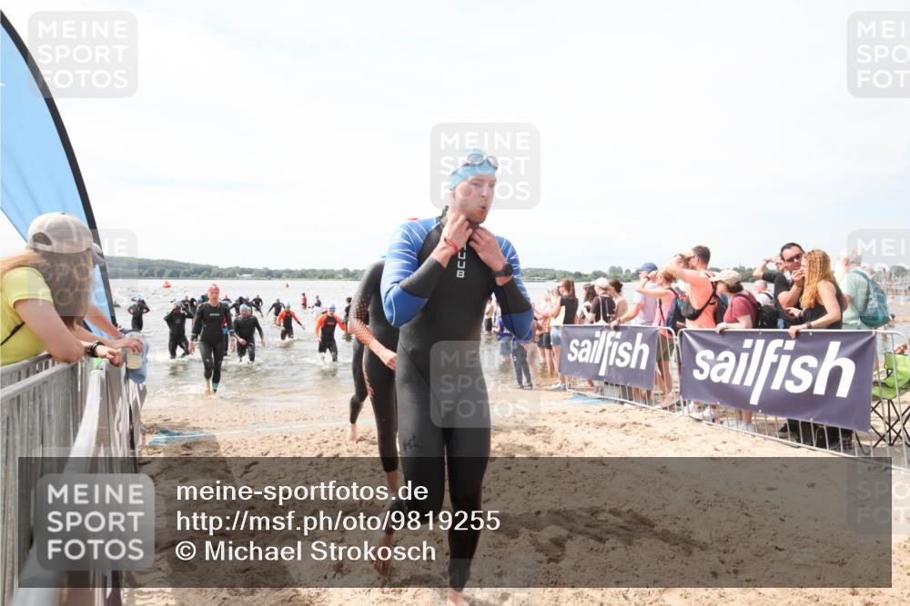 21.06.2026 - Viking Triathlon Michael Strokosch http://msf.ph/oto/9819255 21.06.2026 10:45:05 Schwimmen 33, 276, 329, 350, 415, 658, 668 meine-sportfotos.de