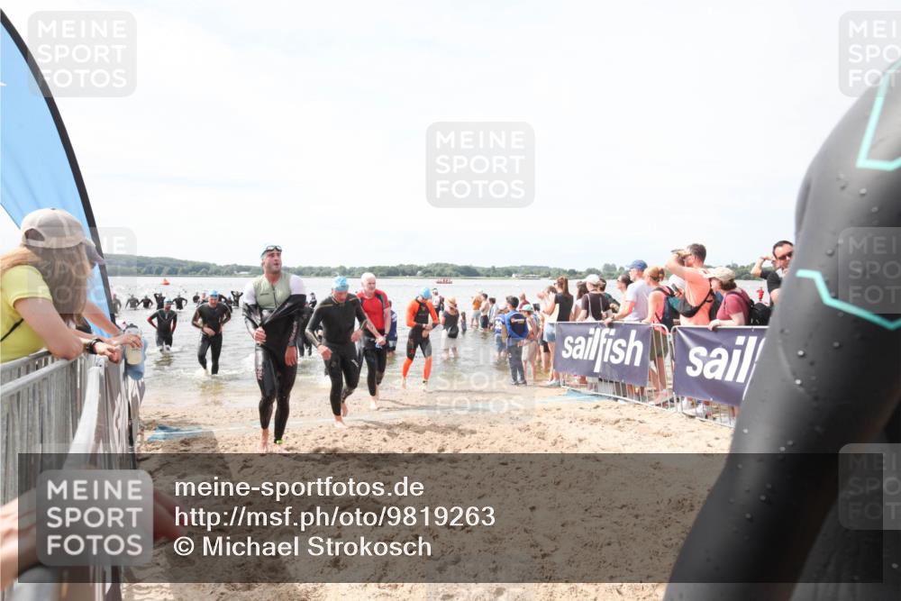 21.06.2026 - Viking Triathlon Michael Strokosch http://msf.ph/oto/9819263 21.06.2026 10:45:11 Schwimmen 33, 36, 308, 310, 329, 345, 369, 415, 445, 577, 658, 668 meine-sportfotos.de