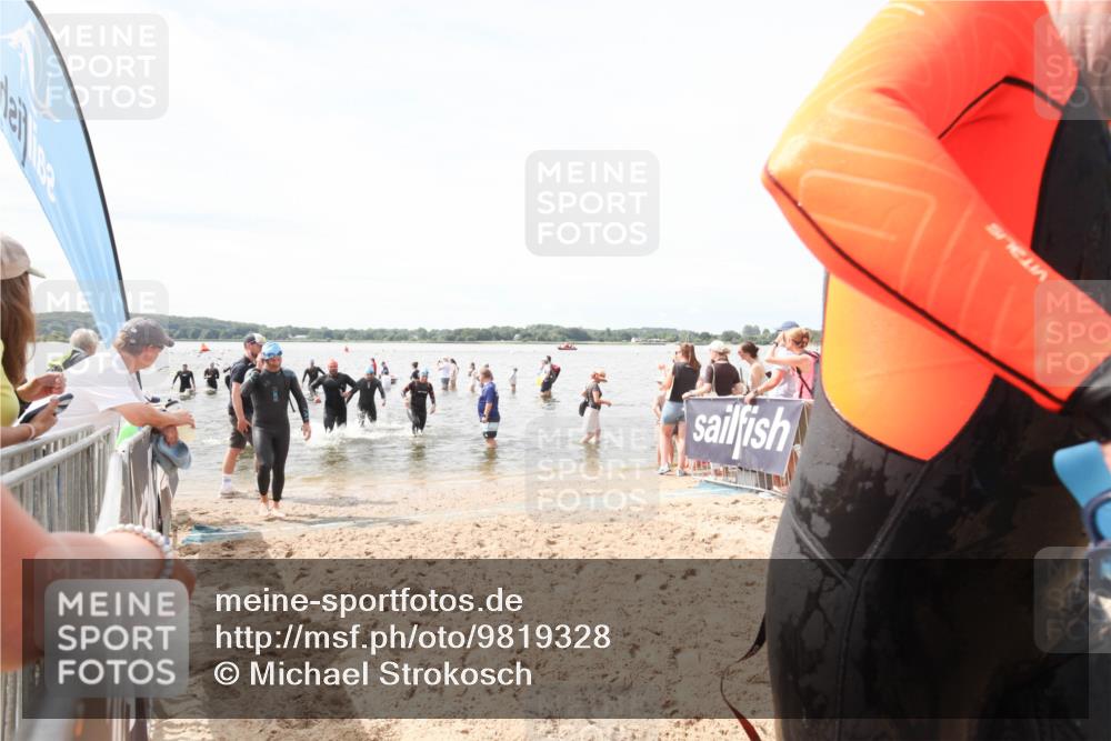 21.06.2026 - Viking Triathlon Michael Strokosch http://msf.ph/oto/9819328 21.06.2026 10:46:51 Schwimmen 260, 341, 414, 443, 476, 650, 670 meine-sportfotos.de