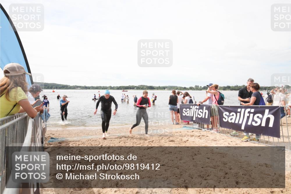 21.06.2026 - Viking Triathlon Michael Strokosch http://msf.ph/oto/9819412 21.06.2026 10:51:04 Schwimmen 66, 76, 184 meine-sportfotos.de