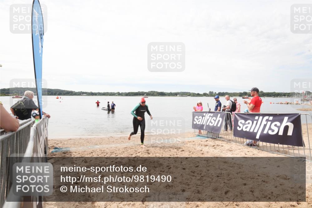 21.06.2026 - Viking Triathlon Michael Strokosch http://msf.ph/oto/9819490 21.06.2026 11:02:09 Schwimmen 646 meine-sportfotos.de