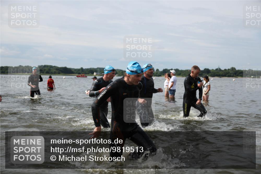 21.06.2026 - Viking Triathlon Michael Strokosch http://msf.ph/oto/9819513 21.06.2026 10:45:24 Schwimmen 37, 48, 54, 85, 105, 147, 158, 273, 274, 302, 354, 376, 540, 562, 635 meine-sportfotos.de
