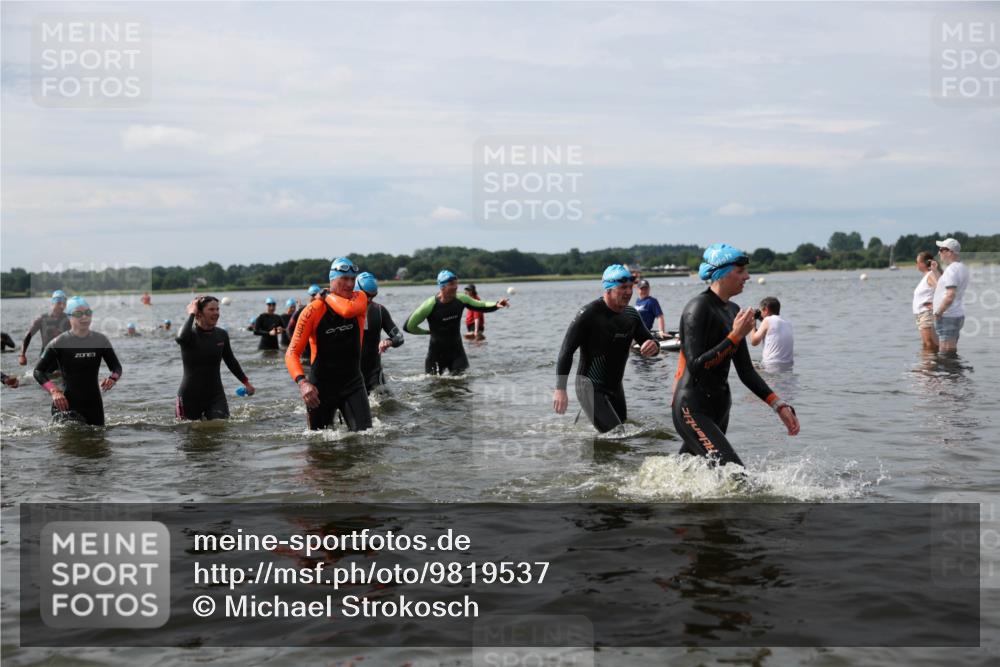 21.06.2026 - Viking Triathlon Michael Strokosch http://msf.ph/oto/9819537 21.06.2026 10:45:50 Schwimmen 138, 172, 196, 245, 331, 389, 405, 448, 510, 534, 539 meine-sportfotos.de