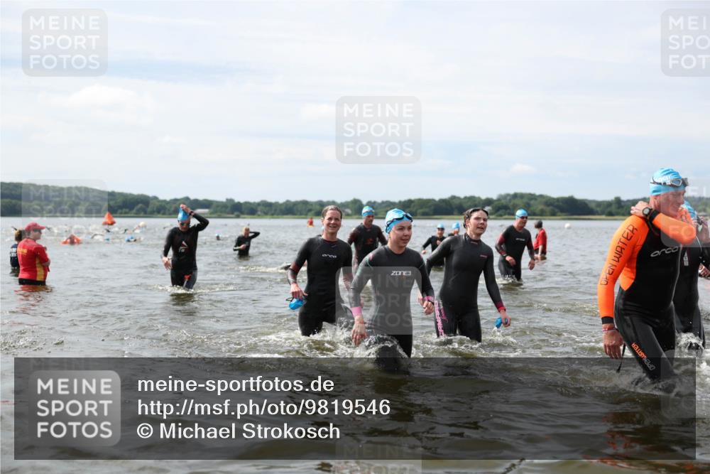 21.06.2026 - Viking Triathlon Michael Strokosch http://msf.ph/oto/9819546 21.06.2026 10:45:53 Schwimmen 107, 138, 172, 196, 245, 331, 389, 405, 448, 510, 534, 539 meine-sportfotos.de