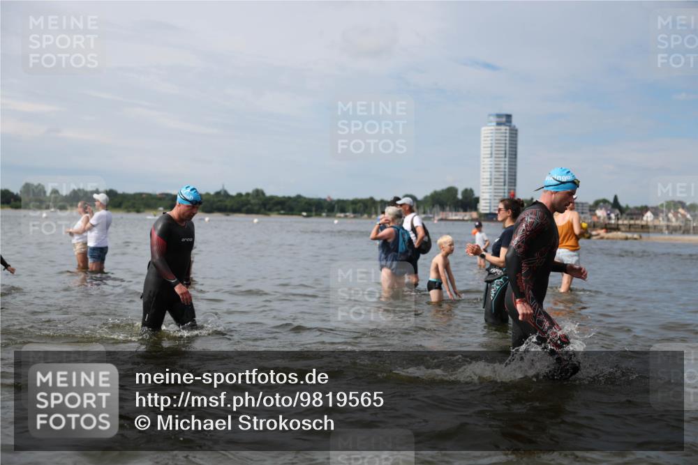 21.06.2026 - Viking Triathlon Michael Strokosch http://msf.ph/oto/9819565 21.06.2026 10:46:01 Schwimmen 91, 107, 138, 196, 245, 331, 389, 403, 405, 448, 494, 510, 534, 539, 555, 563 meine-sportfotos.de