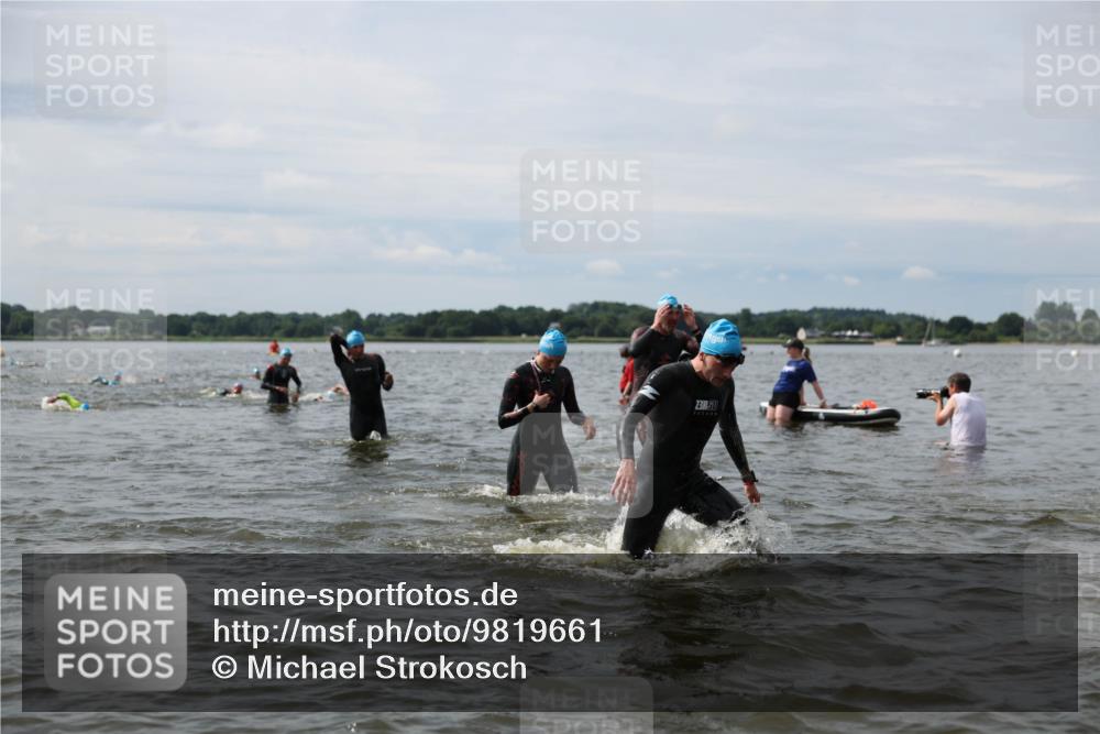 21.06.2026 - Viking Triathlon Michael Strokosch http://msf.ph/oto/9819661 21.06.2026 10:46:55 Schwimmen 168, 173, 217, 282, 313, 321, 346, 358, 458, 476, 670 meine-sportfotos.de