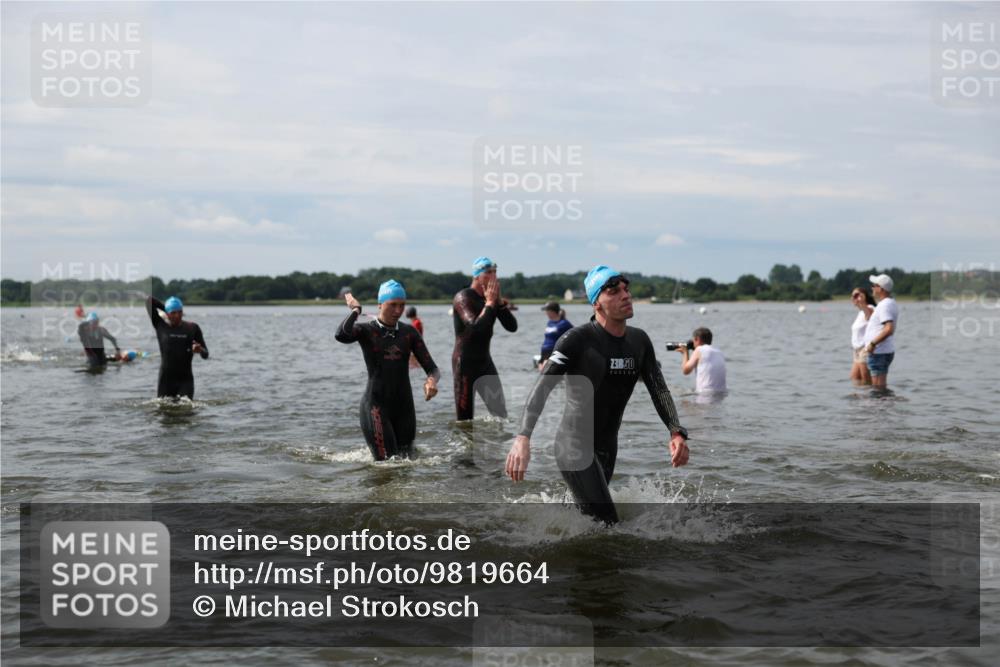 21.06.2026 - Viking Triathlon Michael Strokosch http://msf.ph/oto/9819664 21.06.2026 10:46:56 Schwimmen 168, 173, 217, 282, 313, 321, 346, 358, 458, 670 meine-sportfotos.de