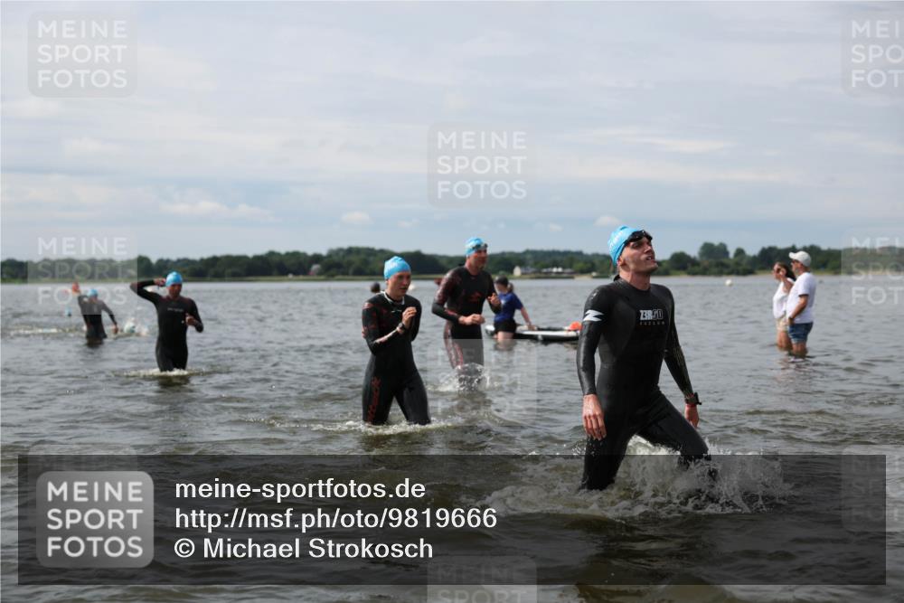 21.06.2026 - Viking Triathlon Michael Strokosch http://msf.ph/oto/9819666 21.06.2026 10:46:57 Schwimmen 155, 168, 173, 217, 282, 313, 321, 346, 358, 458 meine-sportfotos.de