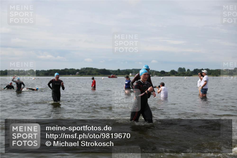 21.06.2026 - Viking Triathlon Michael Strokosch http://msf.ph/oto/9819670 21.06.2026 10:46:58 Schwimmen 155, 168, 173, 282, 313, 321, 346, 458 meine-sportfotos.de