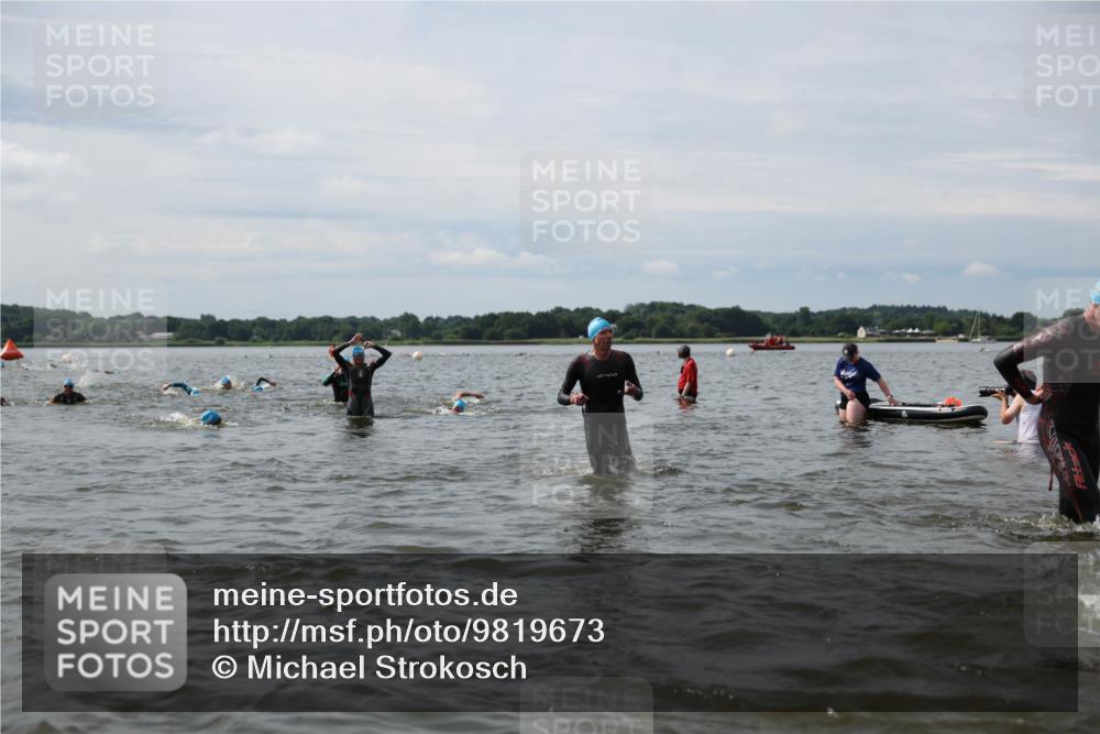 21.06.2026 - Viking Triathlon Michael Strokosch http://msf.ph/oto/9819673 21.06.2026 10:46:59 Schwimmen 155, 168, 282, 313, 321, 346, 458 meine-sportfotos.de