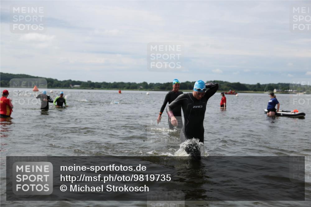 21.06.2026 - Viking Triathlon Michael Strokosch http://msf.ph/oto/9819735 21.06.2026 10:47:30 Schwimmen 56, 123, 183, 212, 297, 304, 352, 353, 469, 554, 571, 574 meine-sportfotos.de