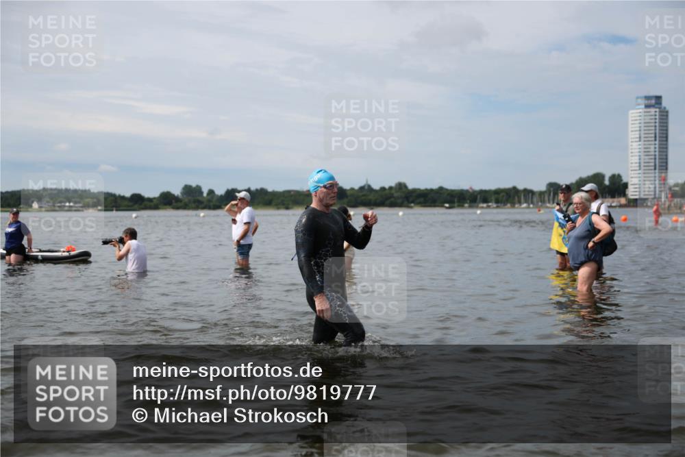 21.06.2026 - Viking Triathlon Michael Strokosch http://msf.ph/oto/9819777 21.06.2026 10:48:12 Schwimmen 101, 164, 185, 198, 207, 289, 306, 495, 638, 662 meine-sportfotos.de