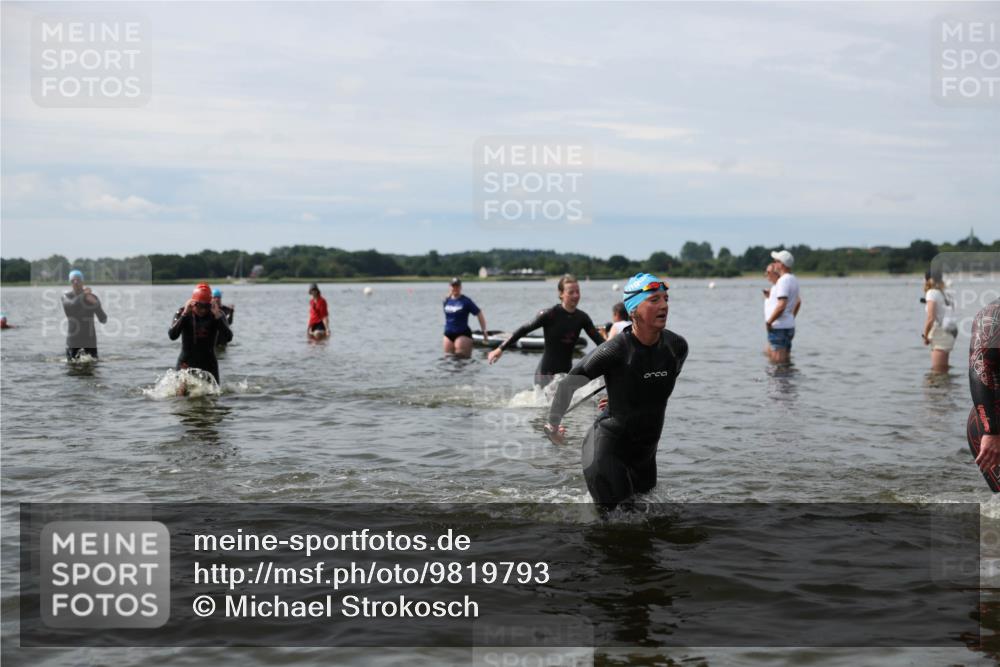 21.06.2026 - Viking Triathlon Michael Strokosch http://msf.ph/oto/9819793 21.06.2026 10:48:23 Schwimmen 101, 181, 185, 207, 209, 306, 495, 662 meine-sportfotos.de