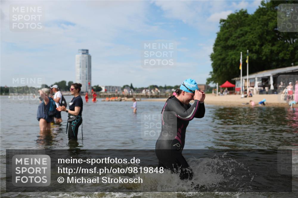 21.06.2026 - Viking Triathlon Michael Strokosch http://msf.ph/oto/9819848 21.06.2026 10:49:01 Schwimmen 291, 378, 434, 498, 549, 615 meine-sportfotos.de