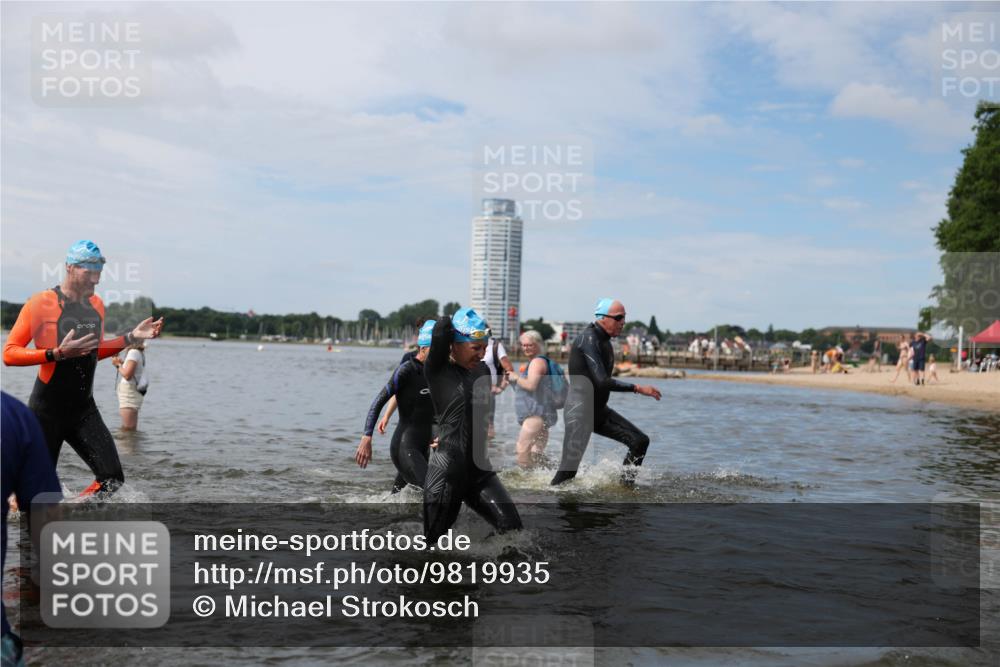 21.06.2026 - Viking Triathlon Michael Strokosch http://msf.ph/oto/9819935 21.06.2026 10:50:13 Schwimmen 78, 115, 135, 250, 254, 261, 382, 603, 605, 630, 659 meine-sportfotos.de