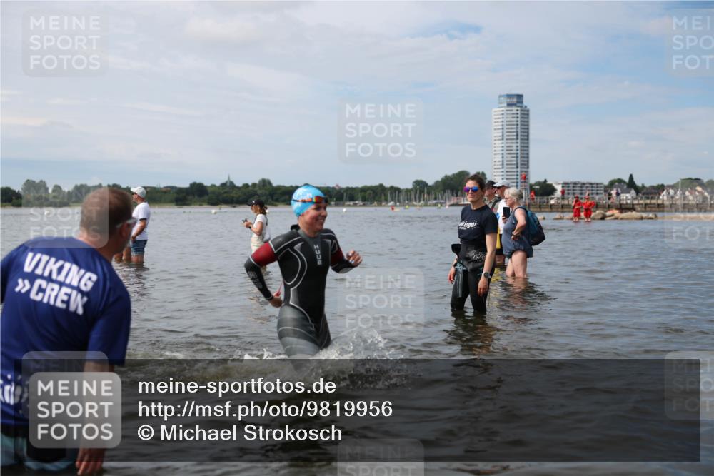 21.06.2026 - Viking Triathlon Michael Strokosch http://msf.ph/oto/9819956 21.06.2026 10:50:29 Schwimmen 57, 261, 295, 382, 416 meine-sportfotos.de