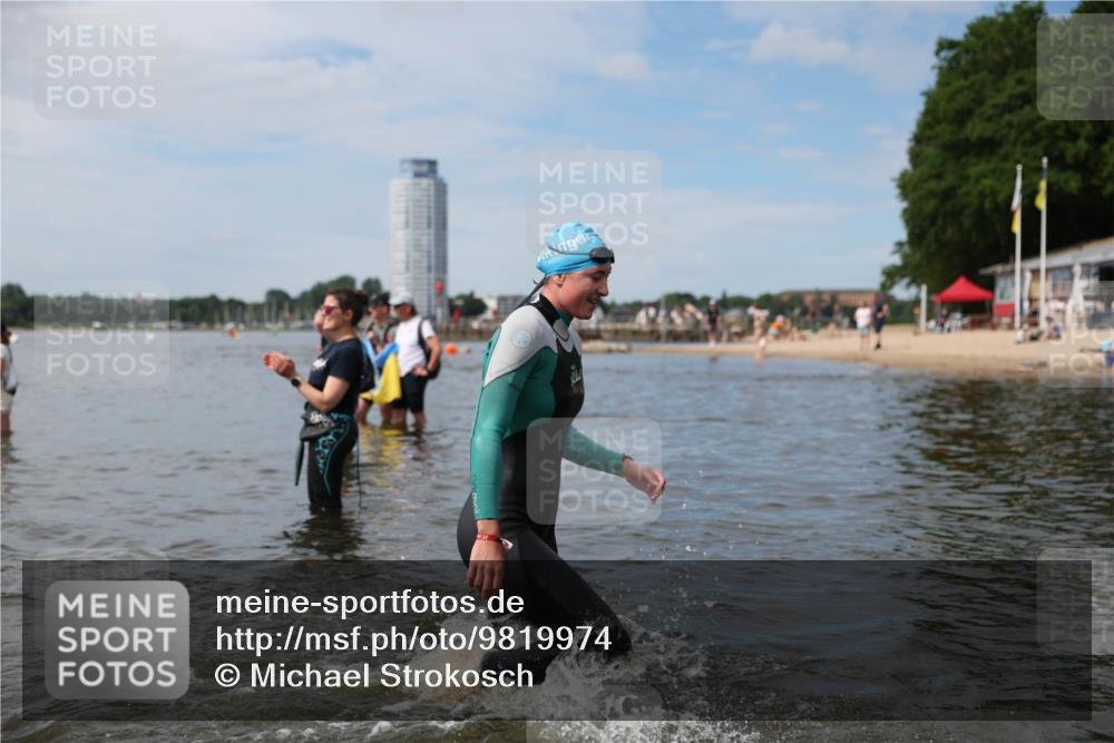 21.06.2026 - Viking Triathlon Michael Strokosch http://msf.ph/oto/9819974 21.06.2026 10:50:38 Schwimmen 57, 295, 416 meine-sportfotos.de