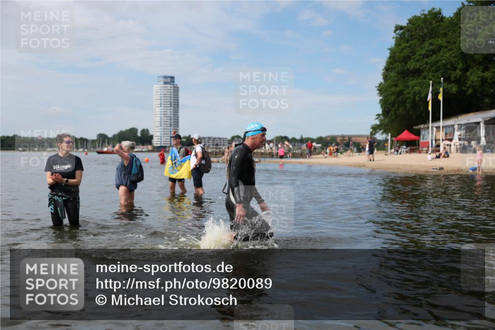 21.06.2026 - Viking Triathlon Michael Strokosch http://msf.ph/oto/9820089 21.06.2026 10:52:51 Schwimmen 133, 385, 433, 532, 661 meine-sportfotos.de