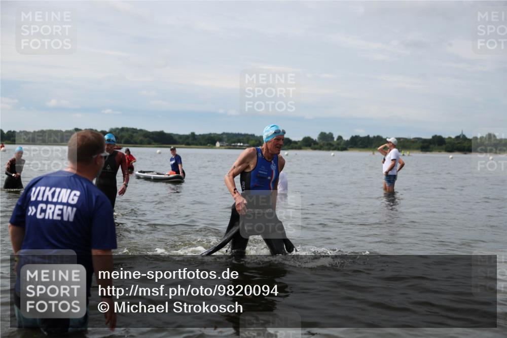 21.06.2026 - Viking Triathlon Michael Strokosch http://msf.ph/oto/9820094 21.06.2026 10:52:54 Schwimmen 133, 307, 385, 433, 471, 532, 661 meine-sportfotos.de
