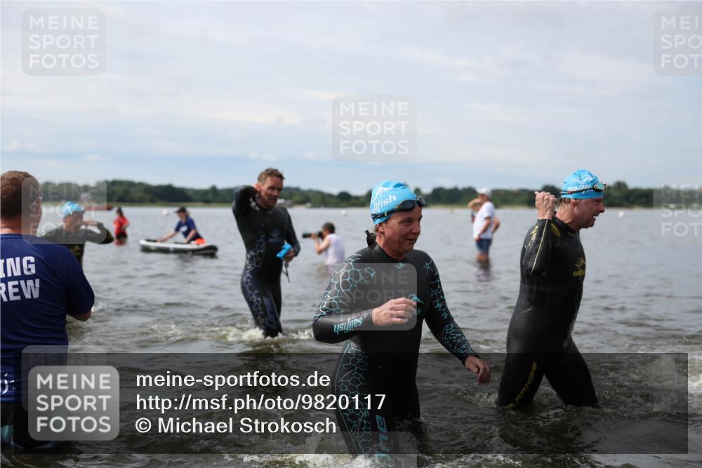 21.06.2026 - Viking Triathlon Michael Strokosch http://msf.ph/oto/9820117 21.06.2026 10:53:06 Schwimmen 133, 307, 433, 471, 532, 564, 622, 661 meine-sportfotos.de