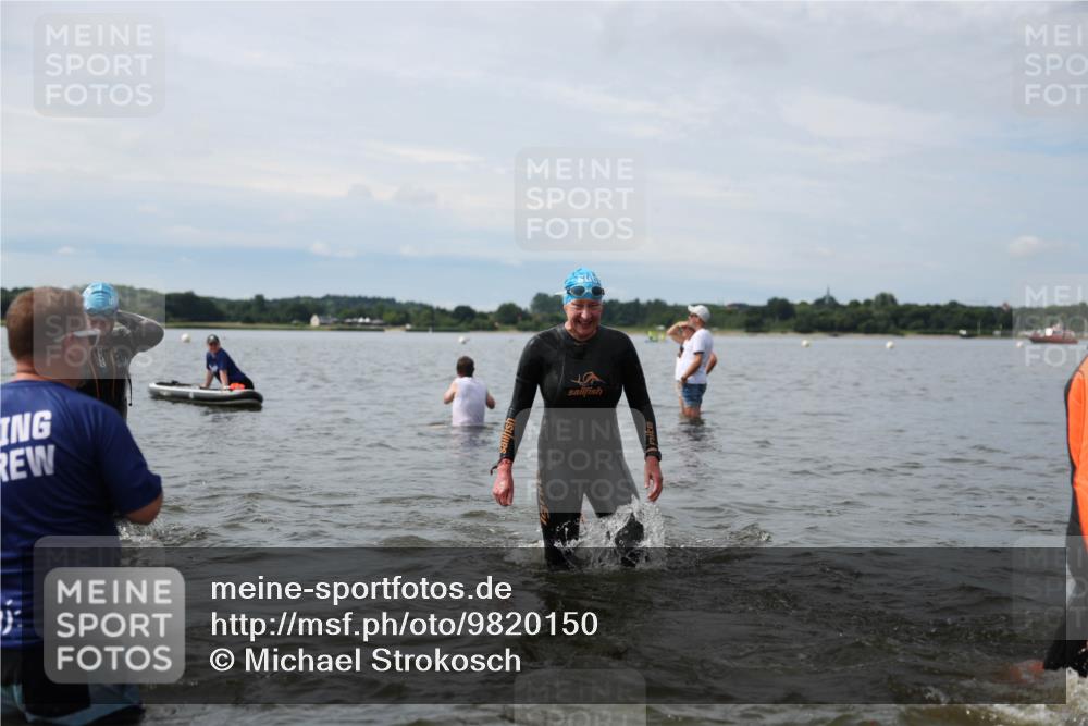 21.06.2026 - Viking Triathlon Michael Strokosch http://msf.ph/oto/9820150 21.06.2026 10:53:31 Schwimmen 59, 92, 182, 283, 365, 375, 538, 607 meine-sportfotos.de