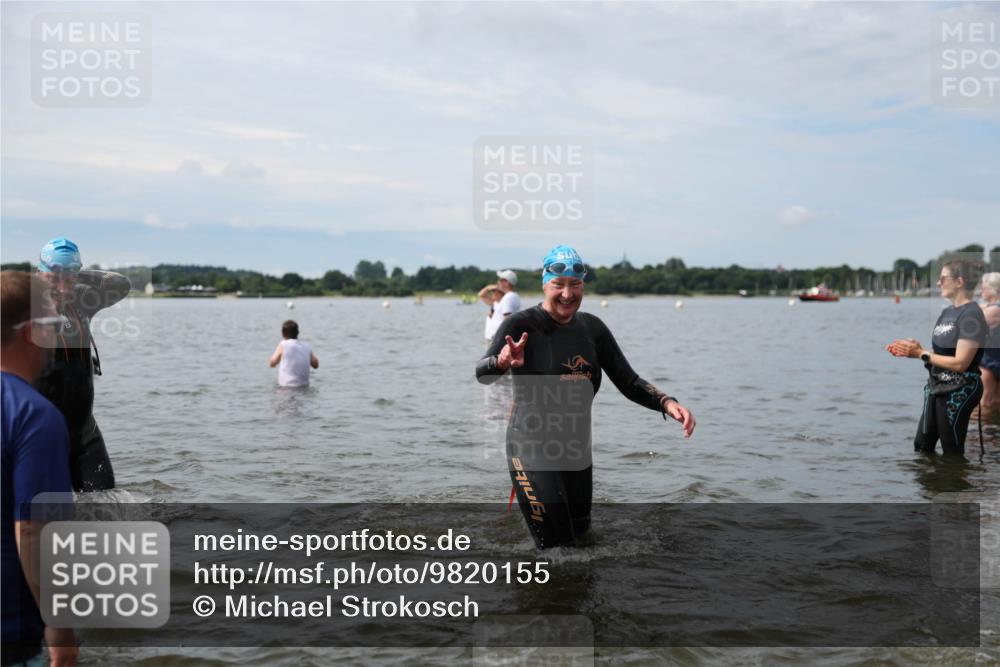 21.06.2026 - Viking Triathlon Michael Strokosch http://msf.ph/oto/9820155 21.06.2026 10:53:32 Schwimmen 59, 92, 182, 283, 365, 375, 538, 607 meine-sportfotos.de