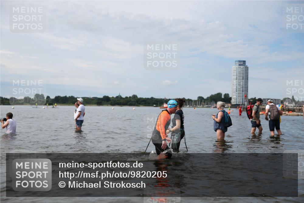 21.06.2026 - Viking Triathlon Michael Strokosch http://msf.ph/oto/9820205 21.06.2026 10:54:06 Schwimmen 61, 190, 237, 390, 631 meine-sportfotos.de