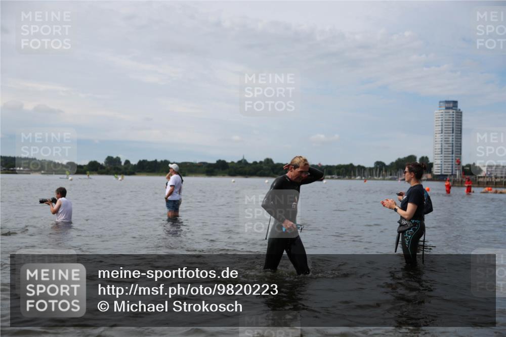 21.06.2026 - Viking Triathlon Michael Strokosch http://msf.ph/oto/9820223 21.06.2026 10:54:30 Schwimmen 275, 413, 427, 504, 557, 613 meine-sportfotos.de