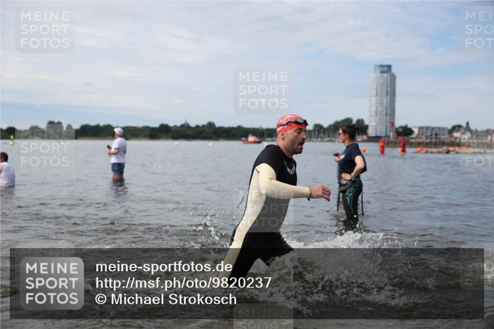 21.06.2026 - Viking Triathlon Michael Strokosch http://msf.ph/oto/9820237 21.06.2026 10:54:38 Schwimmen 52, 244, 275, 347, 413, 424, 504, 509, 613 meine-sportfotos.de