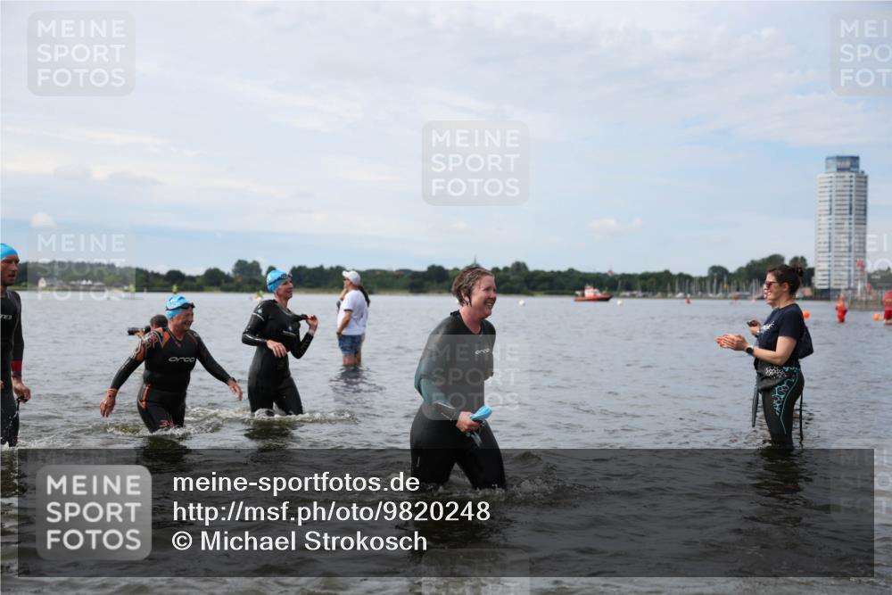 21.06.2026 - Viking Triathlon Michael Strokosch http://msf.ph/oto/9820248 21.06.2026 10:54:45 Schwimmen 52, 244, 275, 309, 347, 424, 504, 509, 613 meine-sportfotos.de