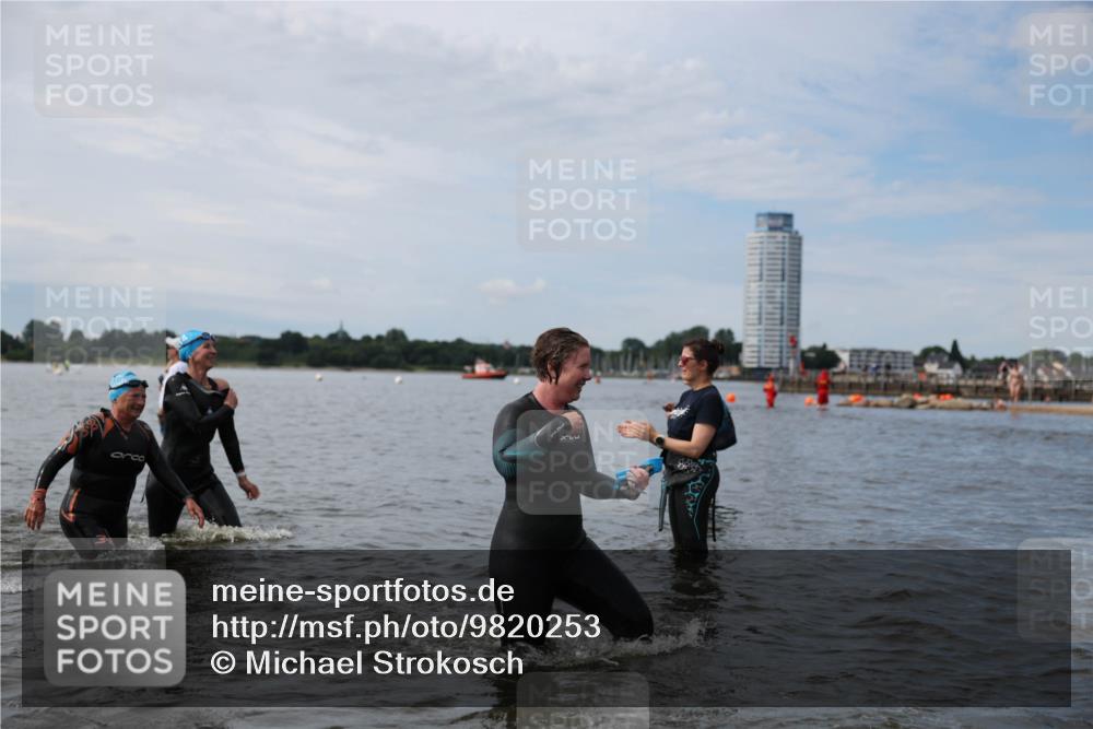 21.06.2026 - Viking Triathlon Michael Strokosch http://msf.ph/oto/9820253 21.06.2026 10:54:46 Schwimmen 52, 160, 244, 275, 309, 347, 424, 504, 509 meine-sportfotos.de