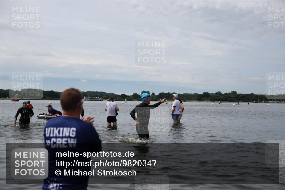 21.06.2026 - Viking Triathlon Michael Strokosch http://msf.ph/oto/9820347 21.06.2026 10:56:09 Schwimmen 24, 117, 127, 357, 502 meine-sportfotos.de
