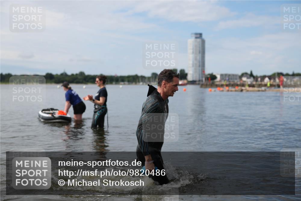 21.06.2026 - Viking Triathlon Michael Strokosch http://msf.ph/oto/9820486 21.06.2026 10:59:20 Schwimmen 106, 253 meine-sportfotos.de