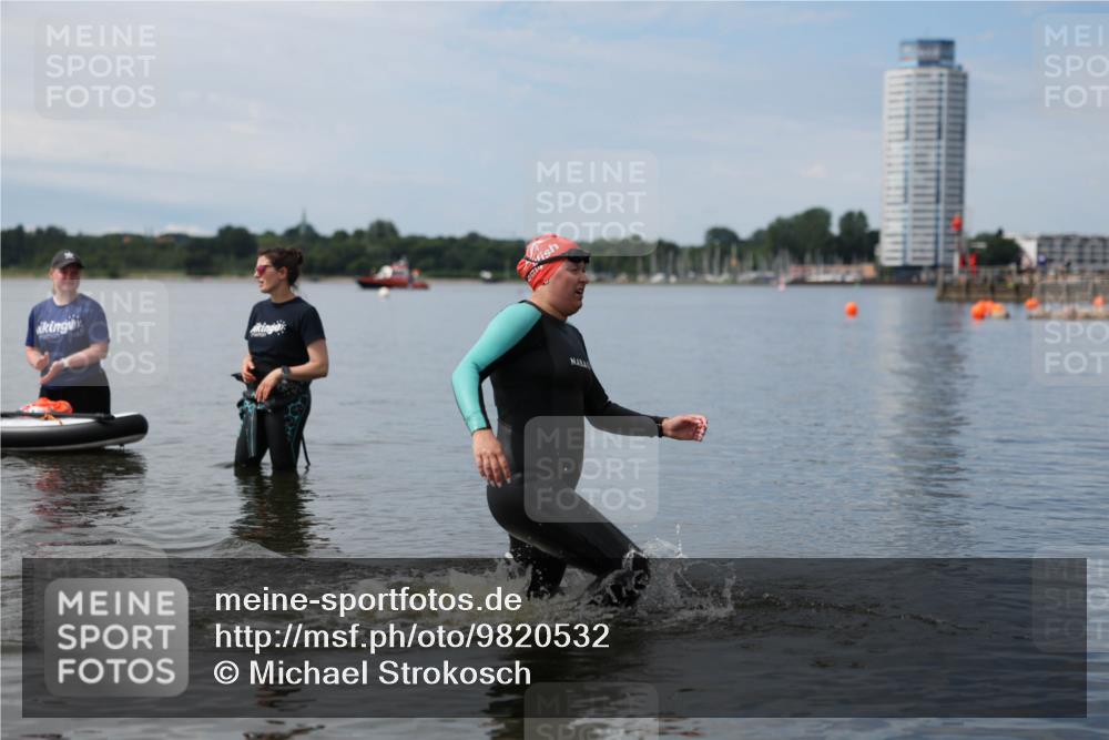 21.06.2026 - Viking Triathlon Michael Strokosch http://msf.ph/oto/9820532 21.06.2026 11:01:59 Schwimmen 646 meine-sportfotos.de