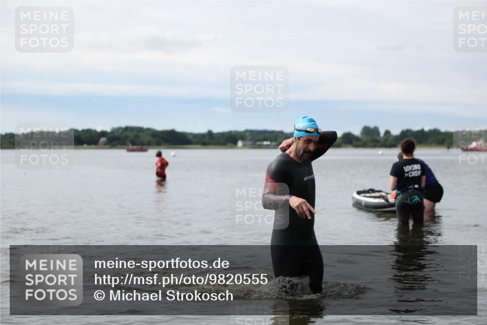 21.06.2026 - Viking Triathlon Michael Strokosch http://msf.ph/oto/9820555 21.06.2026 11:03:20 Schwimmen 529 meine-sportfotos.de