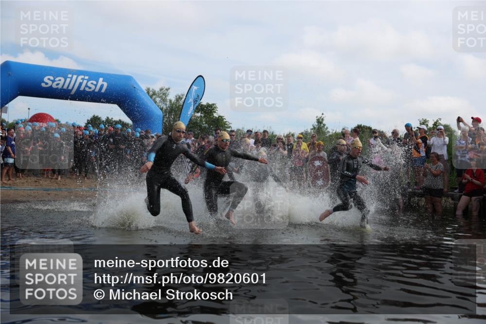 21.06.2026 - Viking Triathlon Michael Strokosch http://msf.ph/oto/9820601 21.06.2026 10:00:17 Schwimmen 2, 4, 7, 8, 9, 10, 29, 103 meine-sportfotos.de