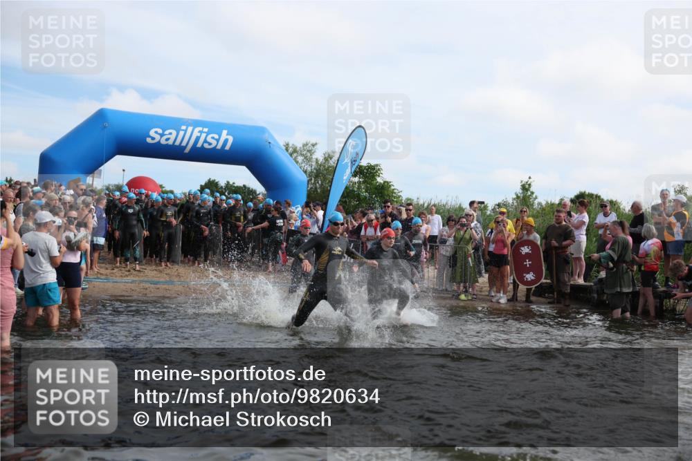 21.06.2026 - Viking Triathlon Michael Strokosch http://msf.ph/oto/9820634 21.06.2026 10:00:37 Schwimmen 25, 31, 104, 334, 422, 453, 474, 547, 548, 575, 610, 620, 626, 637, 669 meine-sportfotos.de