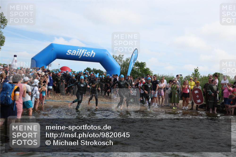 21.06.2026 - Viking Triathlon Michael Strokosch http://msf.ph/oto/9820645 21.06.2026 10:00:43 Schwimmen 46, 104, 119, 176, 371, 426, 441, 453, 548, 620, 626, 643 meine-sportfotos.de