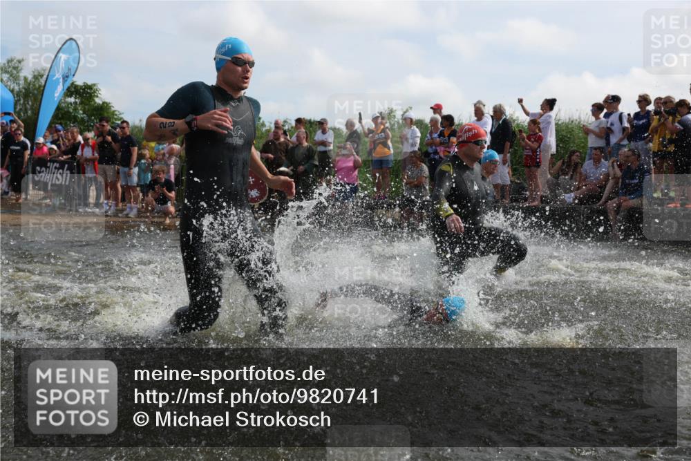 21.06.2026 - Viking Triathlon Michael Strokosch http://msf.ph/oto/9820741 21.06.2026 10:01:26 Schwimmen 13, 18, 26, 28, 51, 114, 131, 145, 242, 271, 300, 500, 568, 576, 665 meine-sportfotos.de