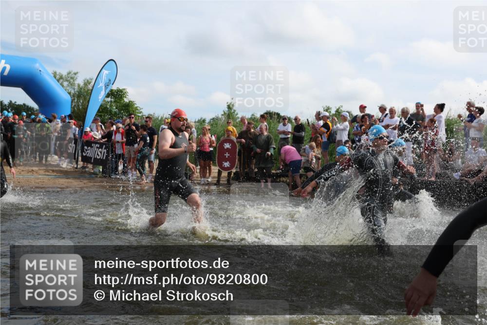 21.06.2026 - Viking Triathlon Michael Strokosch http://msf.ph/oto/9820800 21.06.2026 10:01:55 Schwimmen 30, 55, 221, 238, 265, 343, 380, 391, 394, 543, 606, 621, 644, 648, 664 meine-sportfotos.de
