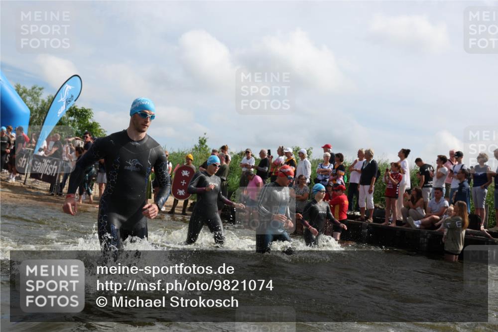 21.06.2026 - Viking Triathlon Michael Strokosch http://msf.ph/oto/9821074 21.06.2026 10:03:57 Schwimmen 122, 266, 268, 287, 291, 339, 384, 460, 531, 552, 554, 608, 645, 649 meine-sportfotos.de