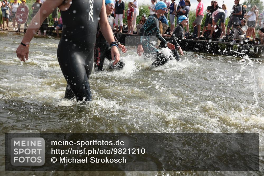 21.06.2026 - Viking Triathlon Michael Strokosch http://msf.ph/oto/9821210 21.06.2026 10:04:52 Schwimmen 22, 34, 44, 150, 175, 214, 247, 286, 351, 353, 355, 456, 492, 508 meine-sportfotos.de