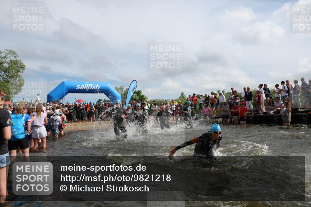 21.06.2026 - Viking Triathlon Michael Strokosch http://msf.ph/oto/9821218 21.06.2026 10:05:00 Schwimmen 214, 225, 297, 304, 318, 350, 353, 442, 456, 461, 492, 497, 508, 516, 650 meine-sportfotos.de